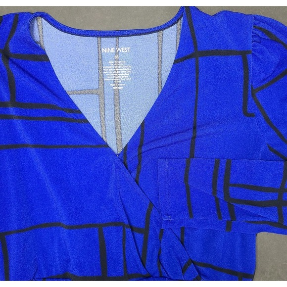 Nine West Dresses & Skirts - Nine West Blue Geometric Faux Wrap Dress Womens Knee Length Medium Long Sleeve